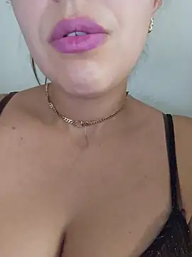 Sexy-girl online show from June 17, 3:24 pm