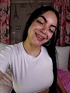 Snapshot of Nuvi_jonhs chatting on October 24, 1:13 am Nuvi jonhs online show from October 24, 1:13 am