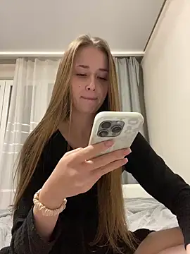 Snapshot of Angel_hotyy chatting on October 30, 8:09 pm Angel hotyy online show from October 30, 8:09 pm