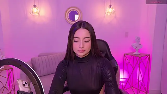 Ariana Monroe01 online show from November 14, 3:49 am