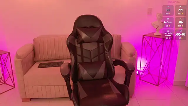 Ariana Monroe01 online show from December 3, 4:42 am