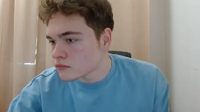 Snapshot of danielxfun chatting on January 15, 9:14 am danielxfun online show from January 15, 9:14 am