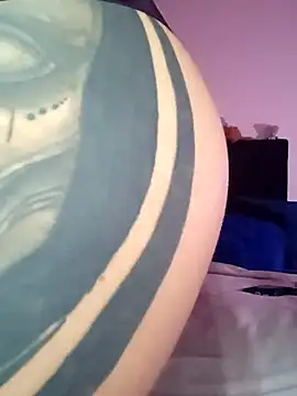 Snapshot of SharonSalazar chatting on November 29, 1:19 am SharonSalazar online show from November 29, 1:19 am