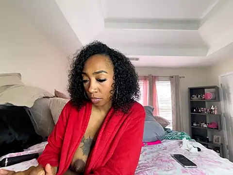 Snapshot of ForbiddenAddictions chatting on December 4, 5:54 pm ForbiddenAddictions online show from December 4, 5:54 pm