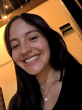 Snapshot of SofiCastro09_ chatting on March 24, 1:32 am SofiCastro09 online show from March 24, 1:32 am