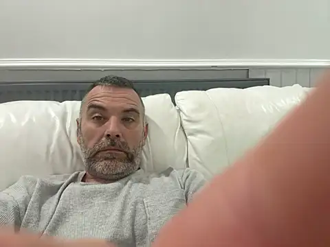 Snapshot of plymouthlad82 chatting on November 2, 12:46 am plymouthlad82 online show from November 2, 12:46 am