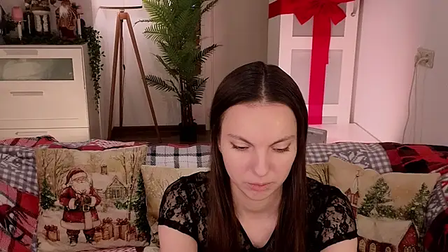 grace allenn online show from December 4, 6:01 am