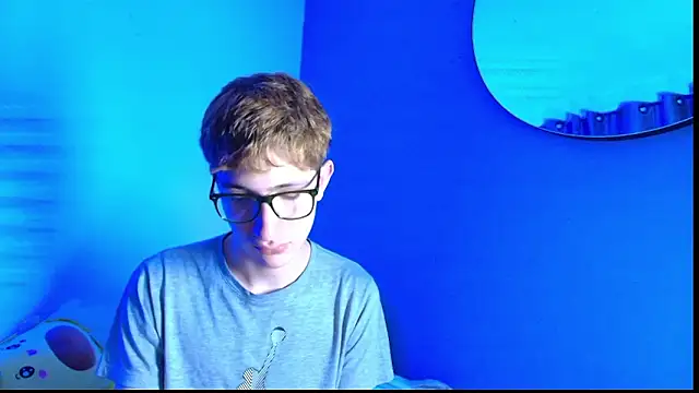 Erick Taylor3 online show from February 1, 8:29 pm