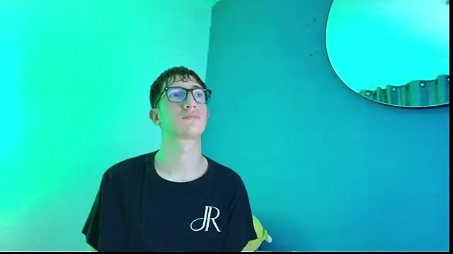 Erick Taylor3 online show from February 2, 8:18 pm