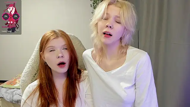 Snapshot of TenderTwos chatting on January 16, 8:35 pm TenderTwos online show from January 16, 8:35 pm