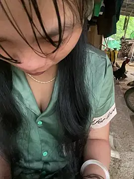 Minaeruei online show from May 17, 11:23 pm