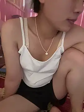 Minaeruei online show from May 19, 6:53 am