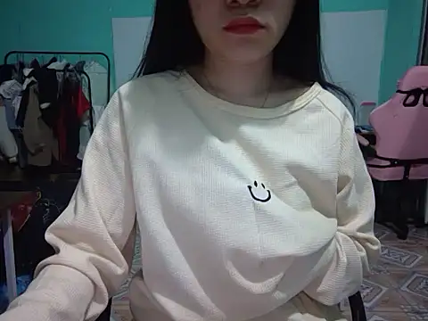 Snapshot of May2k2 chatting on November 3, 1:51 am May2k2 online show from November 3, 1:51 am