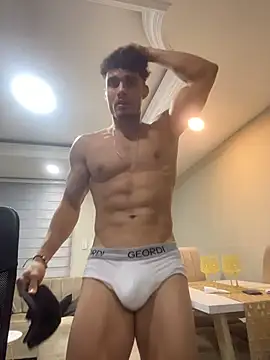 Snapshot of Tony_22cm chatting on October 24, 4:20 am Tony 22cm online show from October 24, 4:20 am