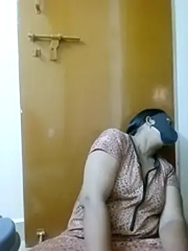 tamilammu1431 online show from December 18, 5:19 pm