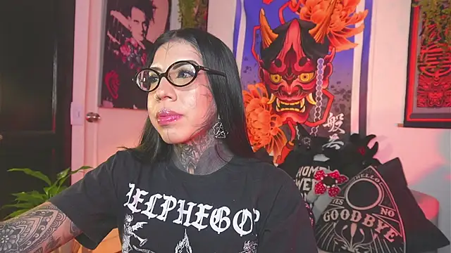 Dalia Vorhees online show from June 24, 2:10 am
