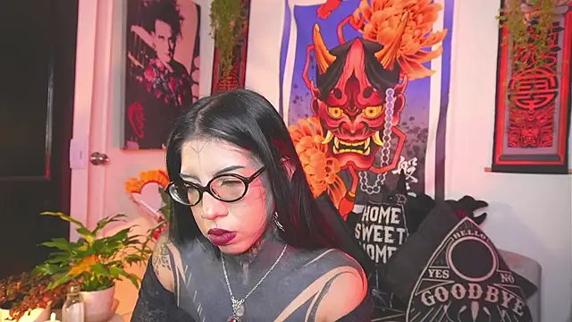Dalia Vorhees online show from June 25, 2:22 am