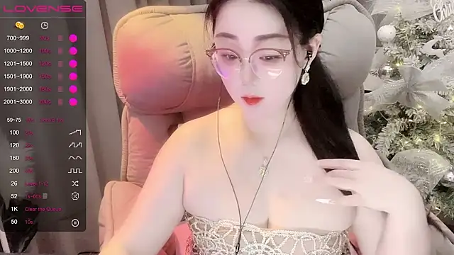 Snapshot of Monica-666888- chatting on May 21, 3:19 pm Monica-666888- online show from May 21, 3:19 pm