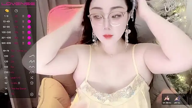 Snapshot of Monica-666888- chatting on June 4, 4:24 pm Monica-666888- online show from June 4, 4:24 pm