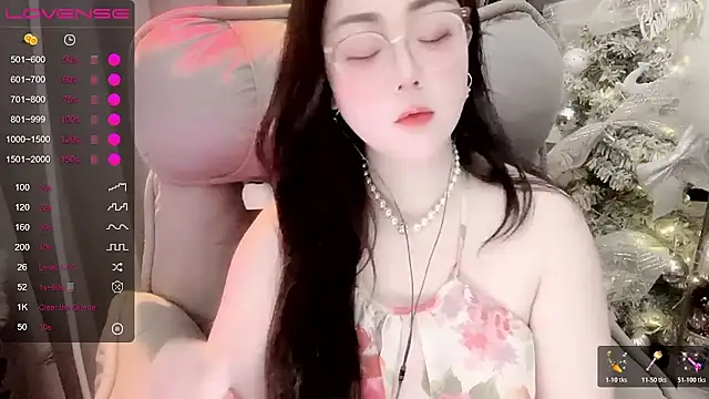 Snapshot of Monica-666888- chatting on June 26, 4:33 pm Monica-666888- online show from June 26, 4:33 pm