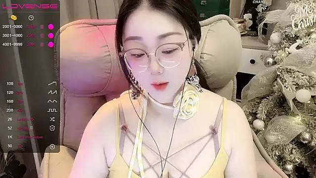 Snapshot of Monica-666888- chatting on July 10, 4:42 pm Monica-666888- online show from July 10, 4:42 pm