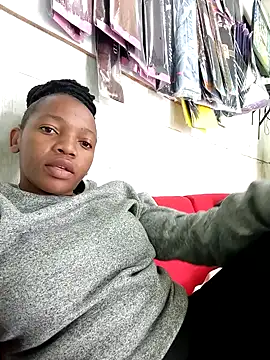 Snapshot of 09slambitch chatting on November 10, 9:19 am 09slambitch online show from November 10, 9:19 am