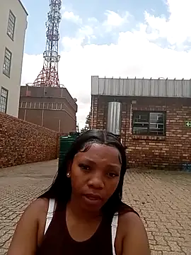 Snapshot of 09slambitch chatting on November 20, 10:04 am 09slambitch online show from November 20, 10:04 am