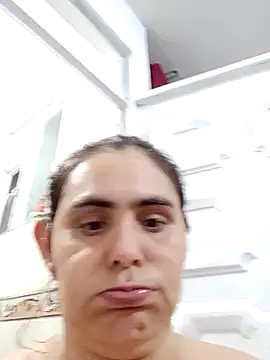 Snapshot of blanca24325 chatting on October 27, 7:29 pm blanca24325 online show from October 27, 7:29 pm