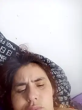 Snapshot of blanca24325 chatting on November 6, 11:11 am blanca24325 online show from November 6, 11:11 am