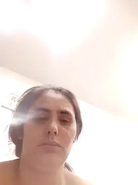 Snapshot of blanca24325 chatting on November 16, 5:13 am blanca24325 online show from November 16, 5:13 am