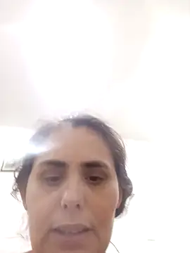 Snapshot of blanca24325 chatting on November 19, 11:05 pm blanca24325 online show from November 19, 11:05 pm