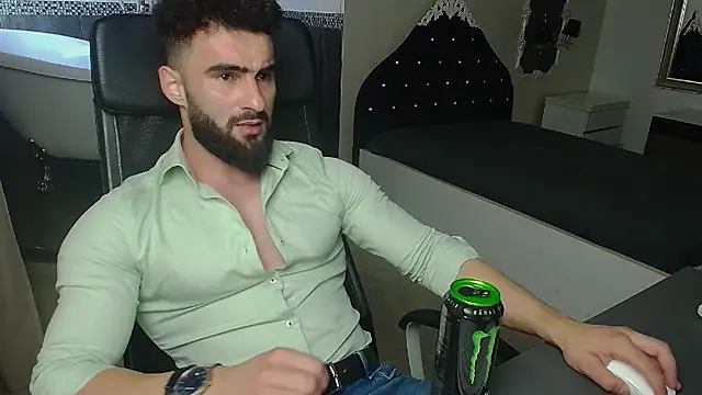 MicahLane online show from June 26, 4:06 am