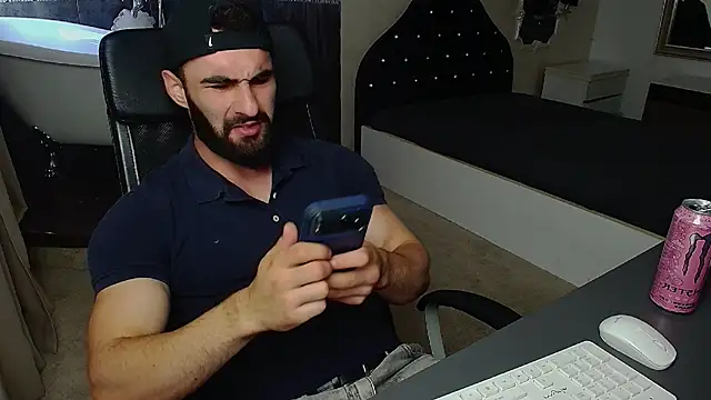 MicahLane online show from July 19, 4:38 am