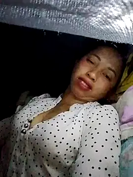 TRIEUTRIEU20 online show from October 24, 9:44 pm