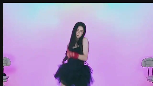 Snapshot of Scarlett-666 chatting on October 30, 9:55 am Scarlett-666 online show from October 30, 9:55 am