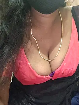 Snapshot of sivashree chatting on June 3, 5:32 am sivashree online show from June 3, 5:32 am