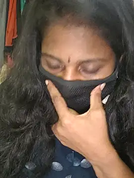 Snapshot of sivashree chatting on June 7, 3:10 am sivashree online show from June 7, 3:10 am