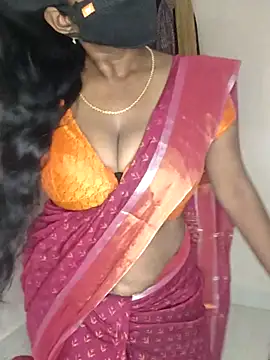 Snapshot of sivashree chatting on July 5, 10:33 am sivashree online show from July 5, 10:33 am