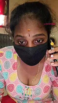 Snapshot of sivashree chatting on July 28, 10:32 am sivashree online show from July 28, 10:32 am