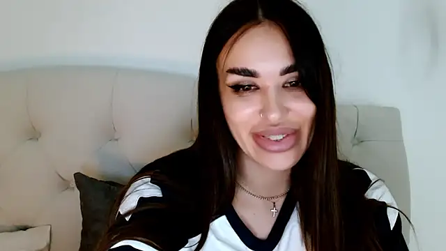 velvetveyraX online show from June 13, 7:34 pm
