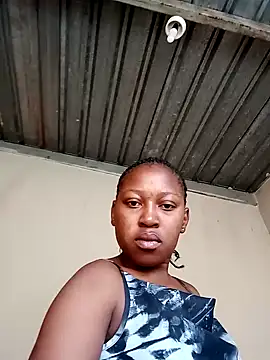 Snapshot of lady-kiiler chatting on October 24, 6:21 am lady-kiiler online show from October 24, 6:21 am