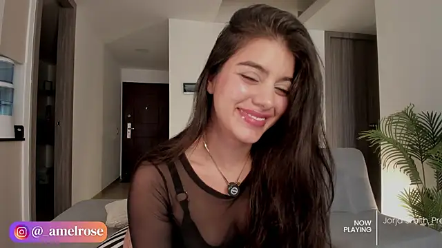 Snapshot of Amel_Rose chatting on December 1, 5:18 pm Amel Rose online show from December 1, 5:18 pm