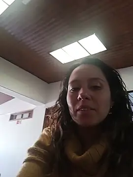 LunaaMorena online show from December 17, 2:23 pm