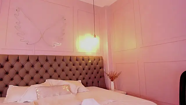 Snapshot of tall_hotgirl chatting on November 7, 7:36 pm tall hotgirl online show from November 7, 7:36 pm