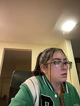 Kloe Novoa online show from April 27, 12:14 pm