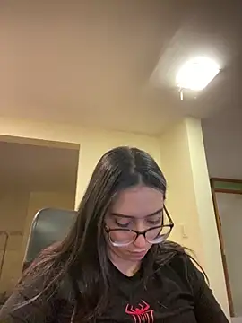 Kloe Novoa online show from April 30, 12:33 pm
