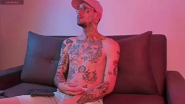 TokyoHatsumoto online show from October 28, 1:25 pm