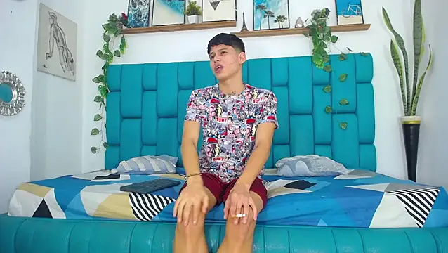 Snapshot of Hot_Boys_Latinos_X chatting on November 16, 5:07 pm Hot Boys Latinos X online show from November 16, 5:07 pm