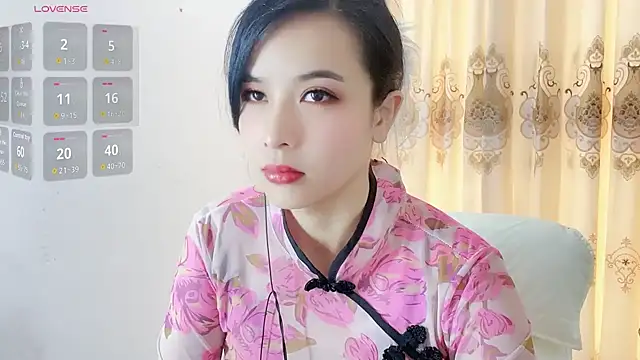 Snapshot of -Jenny-666- chatting on May 15, 12:06 am -Jenny-666- online show from May 15, 12:06 am