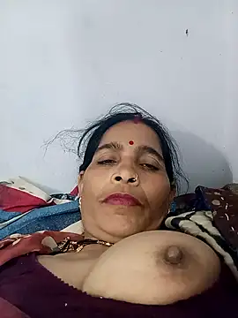 Snapshot of Indiangueen chatting on November 26, 1:01 pm Indiangueen online show from November 26, 1:01 pm